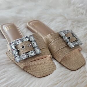 Steve Madden Natural Beige Crystal Buckle Slide Mules
